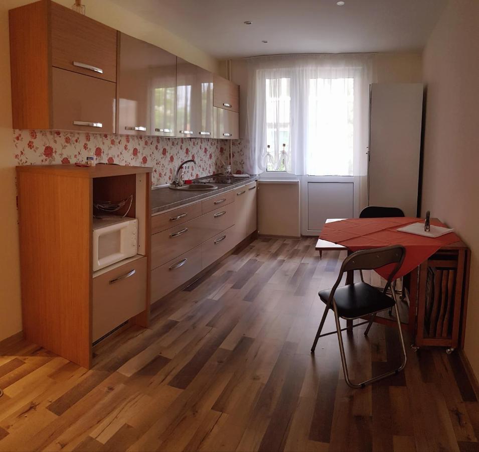 Orhidea Apartman Ґеорґень Екстер'єр фото